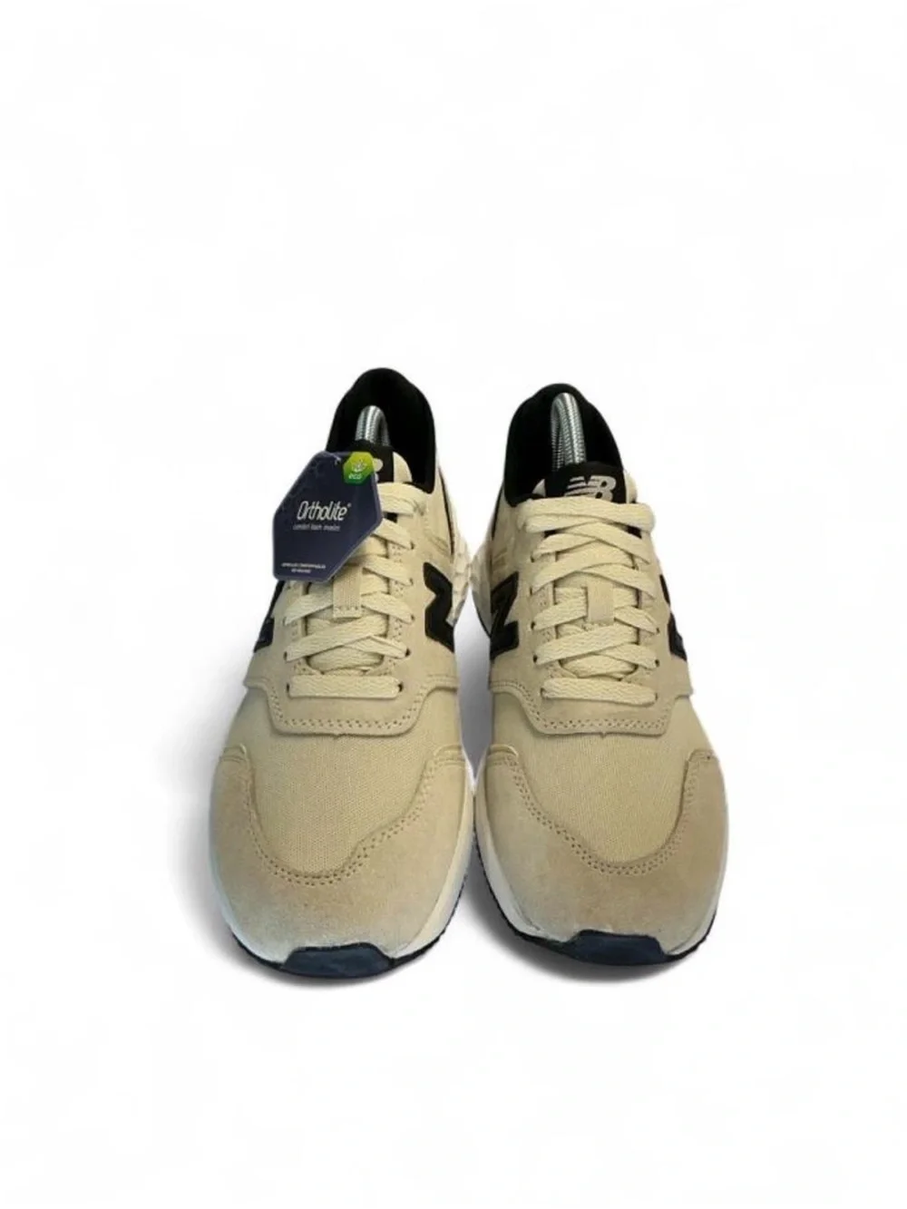 New Balance Fresh Foam Beige Sneakers